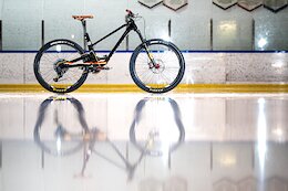 Bike Check: 'Hometown Hero' Forbidden Druid is a Tribute to the National Hockey League's Calgary Flames