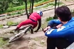 Loic Bruni Fractures Heel Bone, Still Hopes to Race Leogang World Cup