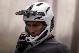 Dainese Returns to MTB Helmets with the Lightest Full Face Helmet on the Market