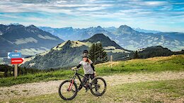 Podcast: Managing Work, Travel &amp; Bike Park Laps with Karin Christen