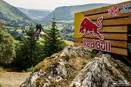 Full Rider List Announced for 2022 Red Bull Hardline, Including First Female Racer