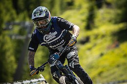 Video: The First 4 Rounds of the 2021 Enduro World Series with Sam Hill &amp; Team Chain Reaction Cycles