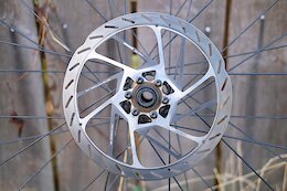 Review: SRAM's New HS2 Rotors - Thicker is Better