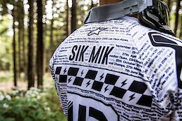 Mick Hannah's Custom Kit for his Final DH World Cup