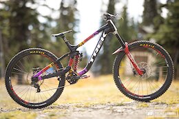 9 DH Bikes from Crankworx BC 2021