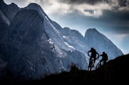 Video: An MTB Adventure in the Stunning Dolomites