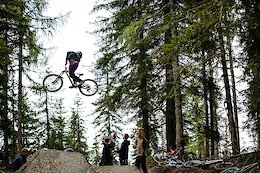 Video: Kaos Seagrave, Dennis Luffman, Sam Soriano &amp; Jose Borges Get Loose On The New Canyon Torque