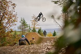 Video: Brendog Boosts Big on 'Triple Black' Trail at Dyfi