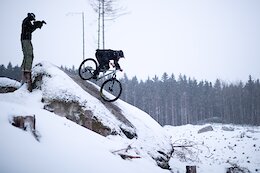 Video: Riding Technical &amp; Icy Drops &amp; Jumps