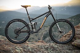 Reeb Cycles Launches the USA-Made Sqweeb V4 With Three Travel Options