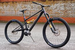 Starling Prototypes a New Kind Of Carbon Frame