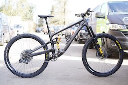 Details Revealed for Hope's HB916 High Pivot Enduro Bike - Core Bike 2022