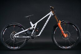 Tech Briefing: Brand New DH Bikes, Dropper Posts, Knee Pads, &amp; More  - April 2022