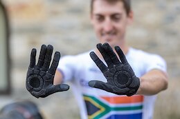 Prologo Announces New Line of XC Gloves with 'CPC' Vibration Absorption Technology