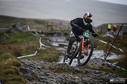 Video Round Up: Qualifying at the Fort William DH World Cup 2022