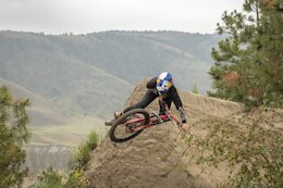 Video &amp; Event Report: Women's Freeride Progression at Camp Loops