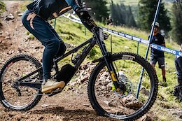 Spotted: Specialized Demo Prototype - Lenzerheide DH World Cup 2022