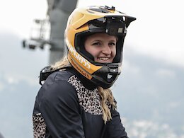 Leona Pierrini to Fill in for Injured Jackson Connelly on the Pinkbike Racing Team