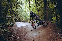 Video: Peter Jamison Rallies DH, Enduro, &amp; Trail Bikes at Highland Mountain Bike Park