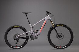 First Ride: 2023 Santa Cruz Nomad - Now With Mixed Wheels