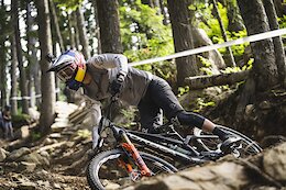 Video: Behind the Scenes with Martin Maes, Vid Persak, &amp; Flo Espiñeira during the North American EWS rounds
