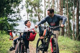 Video: Marcelo Gutierrez Rides with 9-Year-Old Colombian Shredder Tomi