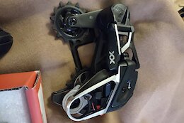 SRAM's New Unreleased Drivetrain Leaked on Craigslist