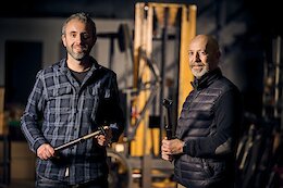 Video: Vertical Announce Lightweight Seat Post