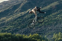 Video: Emil Johansson in 'Empty Your Mind'