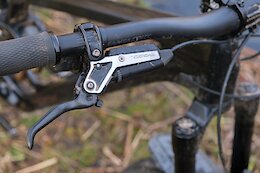 SRAM Releases Stealth Brake Lineup