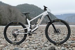 Staff Rides: Matt Beer's Nukeproof Giga 297