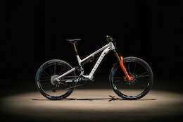 Video: The Commencal Meta Power Now Available With Bosch Motor