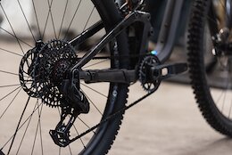 Revel Bikes Add Universal Derailleur Hanger Compatibility