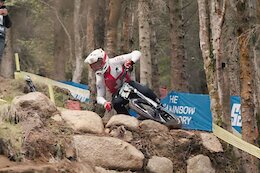 Video: 3 Minutes of Chaos from the Fort William DH