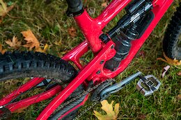 Pinkbike Poll: What Are Your Must-Have Features On a New Mountain Bike?