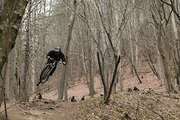 Video: Swedish Bike Shop Staff’s Annual Winter Trip to Finale Ligure