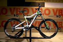 Devinci Bikes - 100% Canadian - 2009 AM, DJ and DH Bikes
