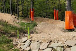 Video: Lots of Wooden Features & Jumps – First Look at the 2024 Bielsko-Biala DH World Cup