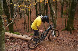 Video: Iñigo Ekisoain’s Freeride Revival in the Basque Mountains in ’26 Ain’t Dead’