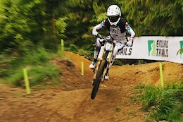 Video: Fort William Racing, a New World Cup Course & Dyfi with Ollie Davis – Syndicate Series, Episode 3