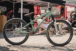 Bike Check: Harriet Burbidge-Smith’s Canyon Stitched 720