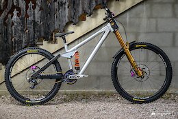 Bike Check: Asa Vermette’s Frameworks DH