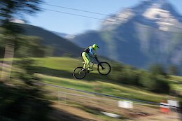 Video: iXS European DH Cup – A Crazy Weekend of Racing in Les 2 Alpes