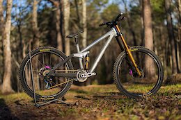 Frameworks Customer Donates DH Bike to Benefit Hurricane Victims