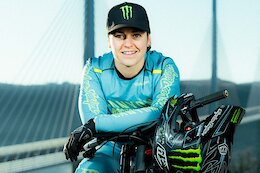 Marine Cabirou Signs with the Canyon CLLCTV Factory Team