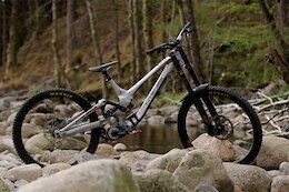 Video: Joe Breeden tests the new Intense M1 Gearbox Belt Drive Bike
