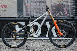Bike Check: Anna Newkirk’s Frameworks DH