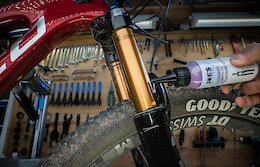 Joe’s No Flats Releases Suspension & Dropper Post Smoother