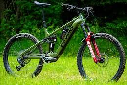 First Ride: Devinci’s New Made-in-Canada E-Spartan Lite
