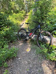 report photo